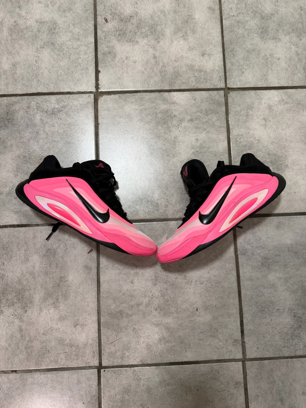 Nike Women's Pink Black Athletic Sneakers
